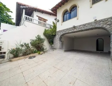 Casa com 3 Quartos para alugar, 440m² no Mangabeiras, Belo Horizonte
