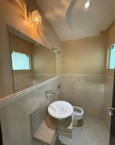Casa de Condomínio com 4 Quartos para alugar, 250m² no Residencial Granville, Goiânia