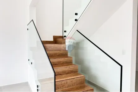 Sobrado com 3 Quartos à venda, 130m² no Balneário Albatroz, Matinhos