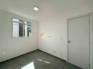 Apartamento com 2 Quartos para alugar, 49m² no Interlagos, Divinópolis