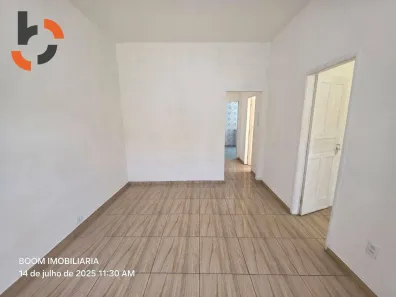 Casa com 2 Quartos para alugar, 57m² no Centro, Nova Iguaçu