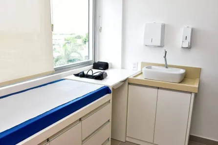 Sala Comercial para alugar, 27m² no Jacarepaguá, Rio de Janeiro