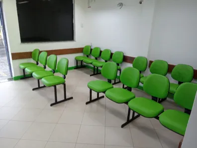 Prédio Comercial com 30 Quartos para venda ou aluguel, 850m² no Pituba, Salvador
