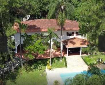 Casa com 4 Quartos para venda ou aluguel, 5000m² no Vilarejo, Carapicuíba