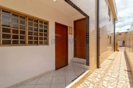 Casa com 8 Quartos à venda, 346m² no Vila da Telebrasília, Brasília
