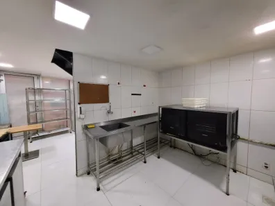 Ponto Comercial para alugar, 77m² no Barra Olímpica, Rio de Janeiro