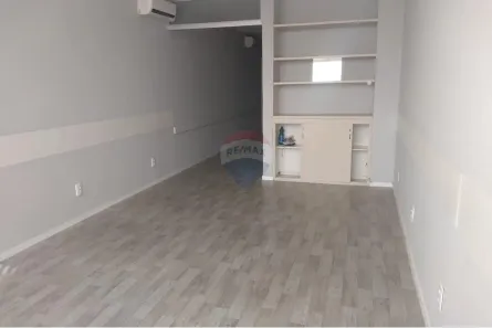 Sala Comercial para alugar, 41m² no Caminho das Árvores, Salvador