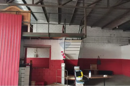 Galpão/Depósito/Armazém para alugar, 300m² no Sarandi, Sarandi