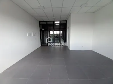Sala Comercial para alugar, 29m² no Centro, Portão