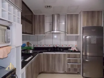 Sobrado com 6 Quartos à venda, 400m² no Santa Maria, Brasília