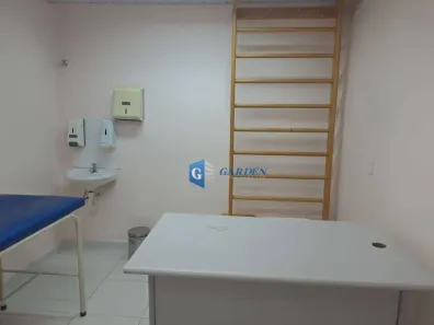 Sala Comercial para venda ou aluguel, 380m² no Zé Garoto, São Gonçalo