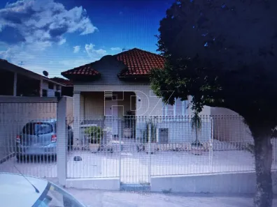 Casa com 3 Quartos à venda, 145m² no Centro, Araraquara