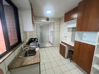 Apartamento com 3 Quartos para alugar, 120m² no São Geraldo, Manaus