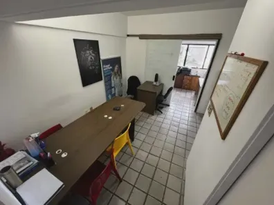 Sala Comercial à venda, 37m² no Boa Vista, Recife