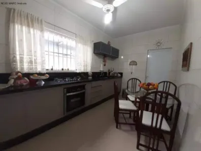 Casa com 4 Quartos à venda, 197m² no Jardim Santa Maria, Guarujá