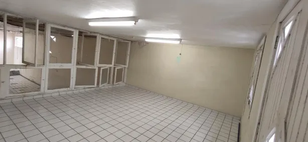 Imóvel Comercial à venda, 202m² no Centro, Eunápolis