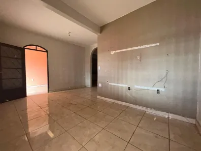 Sobrado com 3 Quartos à venda, 145m² no Ceilândia Sul, Brasília