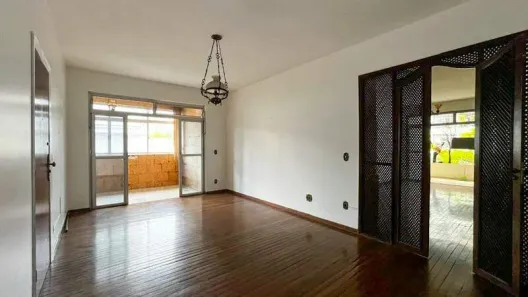 Sala Comercial com 4 Quartos à venda, 160m² no Coração de Jesus, Belo Horizonte