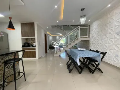 Casa de Condomínio com 3 Quartos à venda, 230m² no Campo Grande, Rio de Janeiro