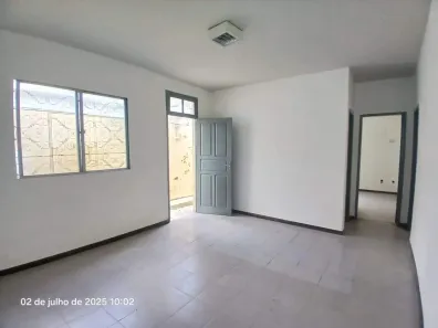 Casa com 5 Quartos para alugar, 216m² no Luzia, Aracaju