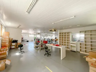 Sala Comercial para alugar, 420m² no Centro, Ilhota