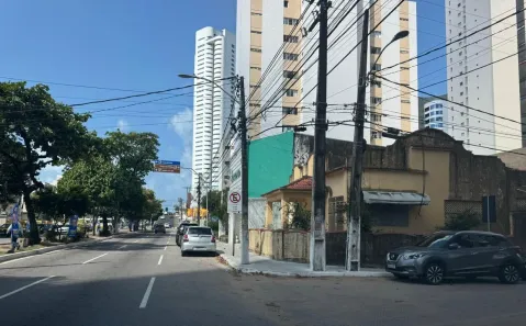 Casa com 2 Quartos à venda, 138m² no Petrópolis, Natal