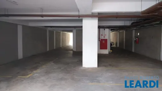 Sala Comercial para alugar, 97m² no Vila Assunção, Santo André