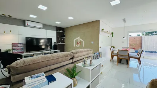 Casa de Condomínio com 3 Quartos à venda, 230m² no Bairro do Grama, Caçapava
