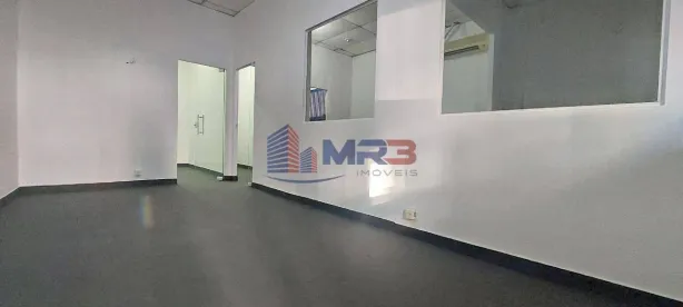 Ponto Comercial para alugar, 90m² no Tanque, Rio de Janeiro