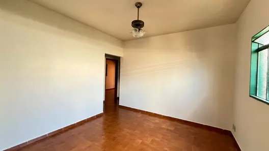 Casa com 3 Quartos à venda, 210m² no Jardim Regina, Brotas