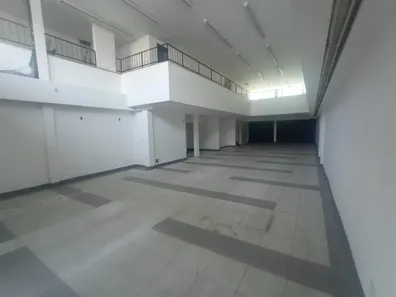 Galpão/Depósito/Armazém para alugar, 354m² no Taquara, Rio de Janeiro