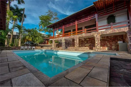 Casa com 4 Quartos à venda, 736m² no Aleixo, Manaus