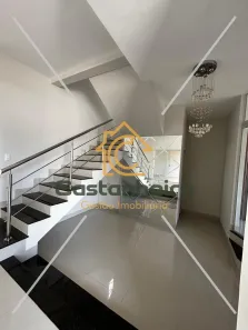 Sobrado com 4 Quartos para venda ou aluguel, 400m² no Plano Diretor Norte, Palmas