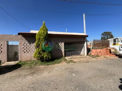 Fazenda/Sítio com 3 Quartos para alugar, 150m² no Jucurupava, Salto de Pirapora