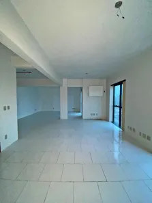 Ponto Comercial para alugar, 74m² no São Pelegrino, Caxias do Sul