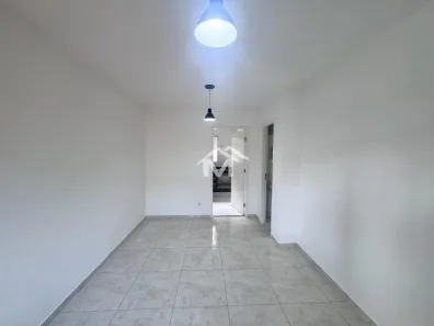 Casa com 2 Quartos para alugar, 80m² no Igara, Canoas
