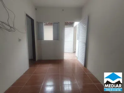 Casa com 1 Quarto para alugar, 38m² no Santa Tereza, Belo Horizonte