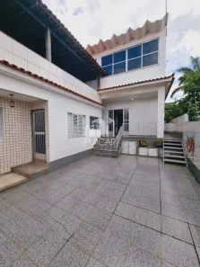 Casas à venda em Duque de Caxias, RJ - Viva Real