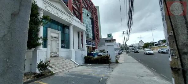 Ponto Comercial para alugar, 560m² no Pituba, Salvador