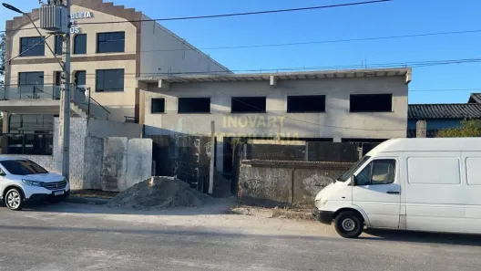 Prédio Residencial para alugar, 160m² no Centro, São Pedro da Aldeia