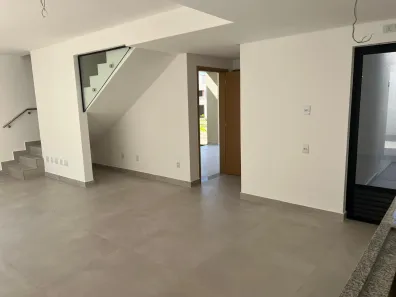 Casa de Condomínio com 3 Quartos para alugar, 258m² no Jardins Marselha, Aparecida de Goiânia