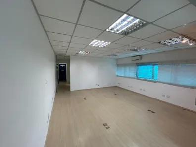 Sala Comercial com 3 Quartos para venda ou aluguel, 60m² no Vila Bocaina, Mauá