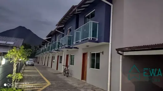 Sobrado com 2 Quartos para alugar, 60m² no Aririú da Formiga, Palhoça