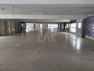 Sala Comercial para alugar, 550m² no Santa Efigênia, Belo Horizonte