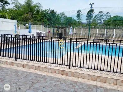 Casa de Condomínio com 3 Quartos para alugar, 120m² no Vila Areao, Taubaté