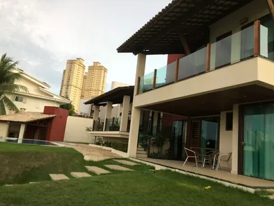 Casa de Condomínio com 4 Quartos para venda ou aluguel, 550m² no Candelária, Natal