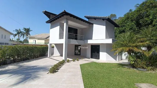 Casa de Condomínio com 4 Quartos à venda, 588m² no Enseada, Guarujá