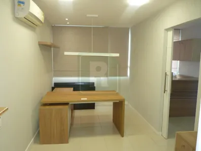 Sala Comercial à venda, 25m² no Charitas, Niterói