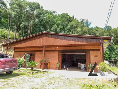 Fazenda/Sítio com 2 Quartos à venda, 270m² no Área Rural de Farroupilha, Farroupilha