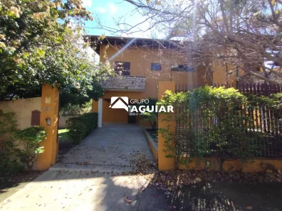 Sobrado com 3 Quartos à venda, 182m² no Parque Nova Suíça, Valinhos